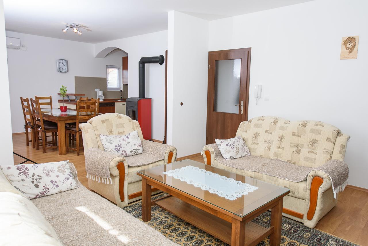 Apartment Drmic Kaštela 외부 사진